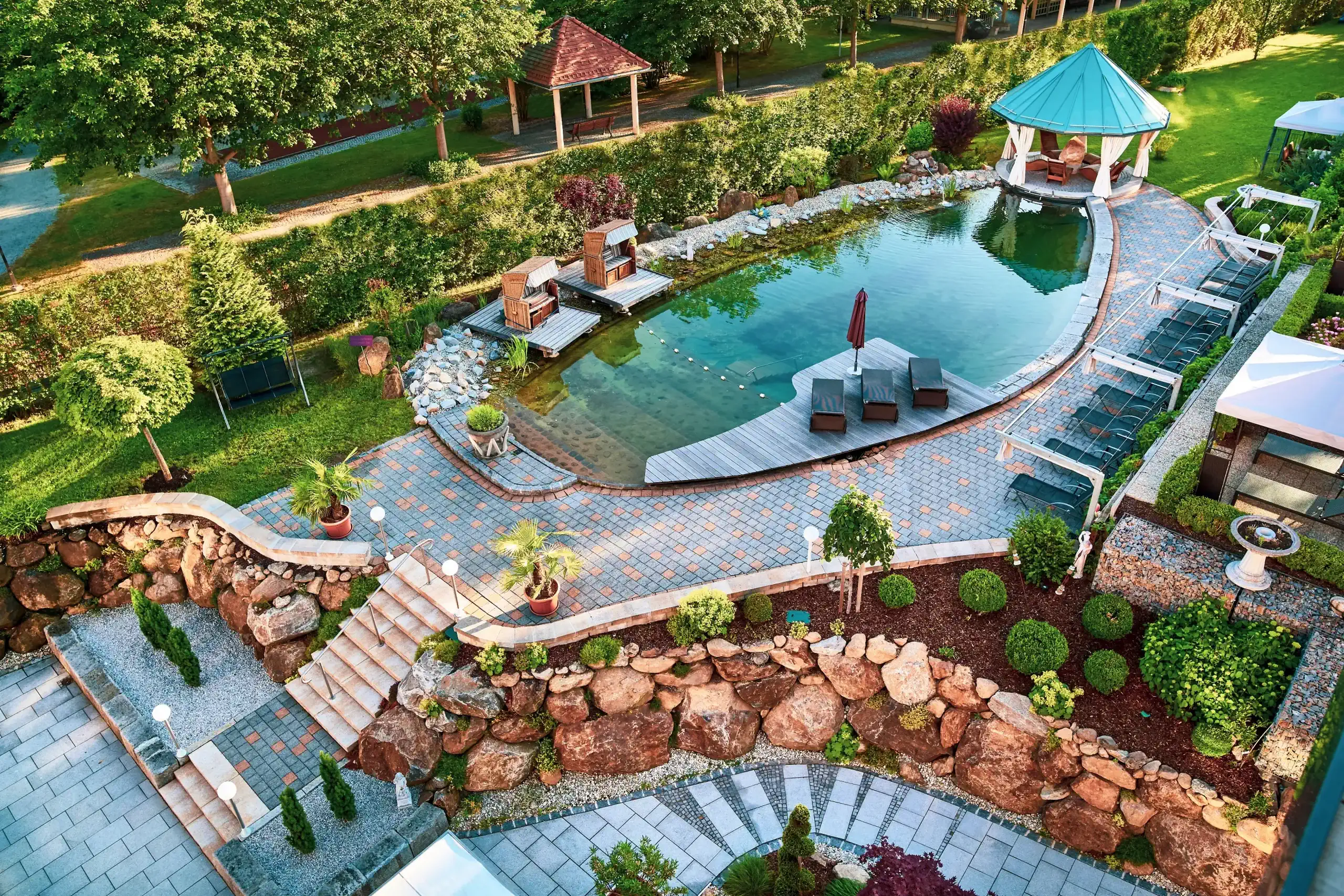 Wellnesshotel-Bodenmaiser-Hof-Pool-005_(1)